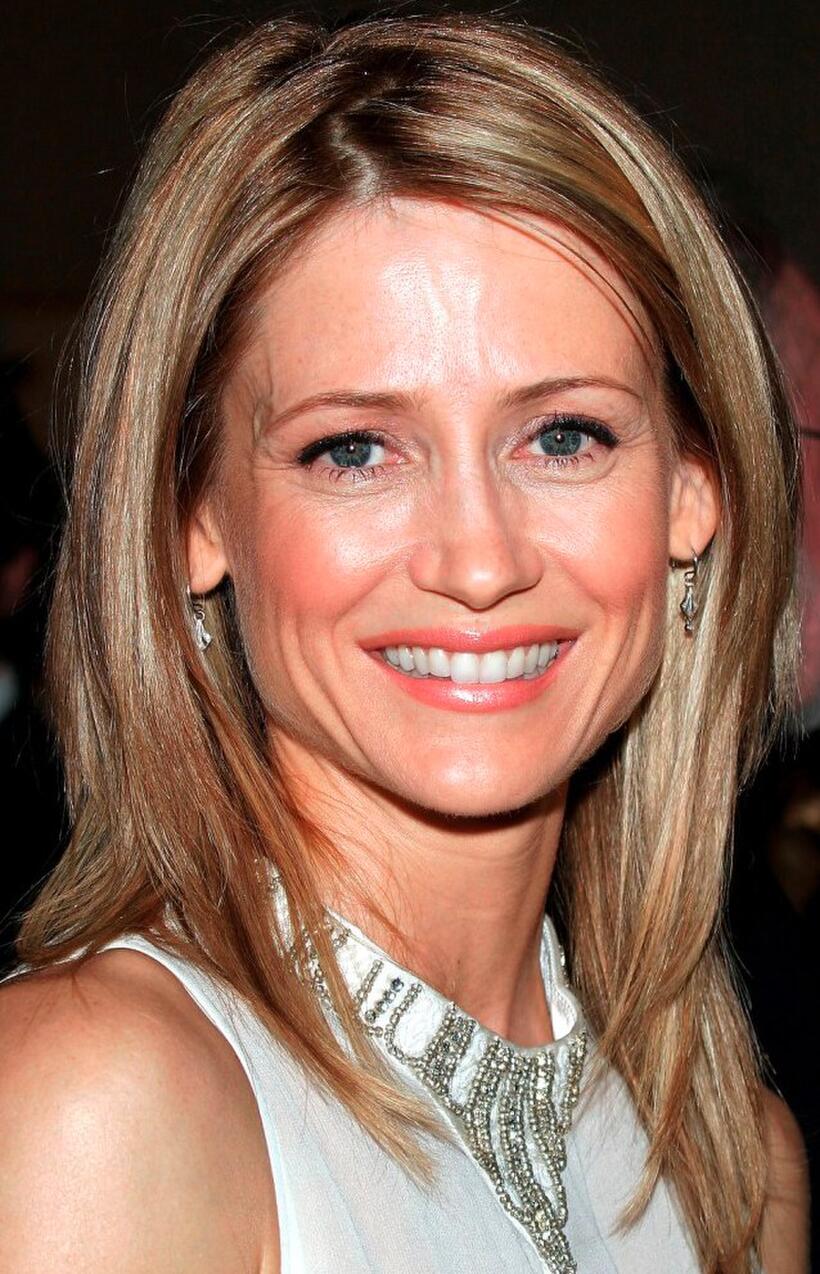 Kelly Rowan Pictures and Photos Fandango